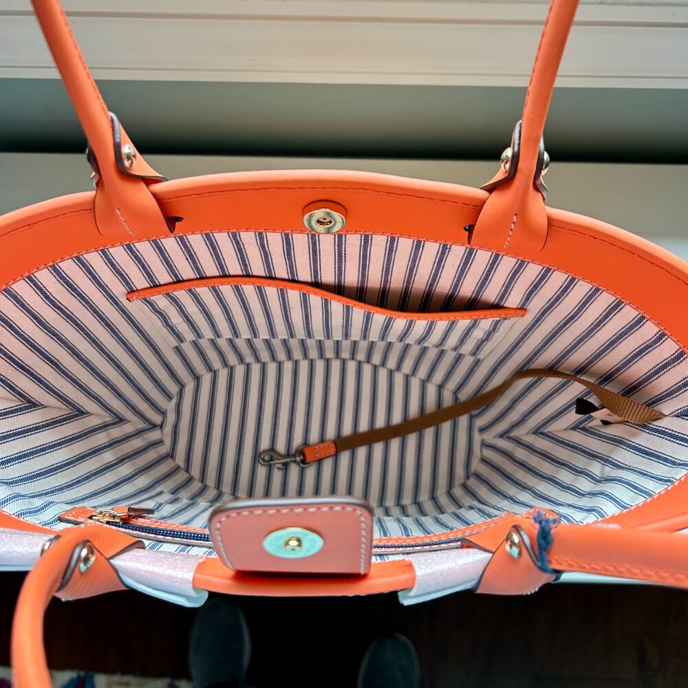 Dooney & Bourke Beacon Woven Atlantic Tote in Coral Orange. - Picture 5 of 6